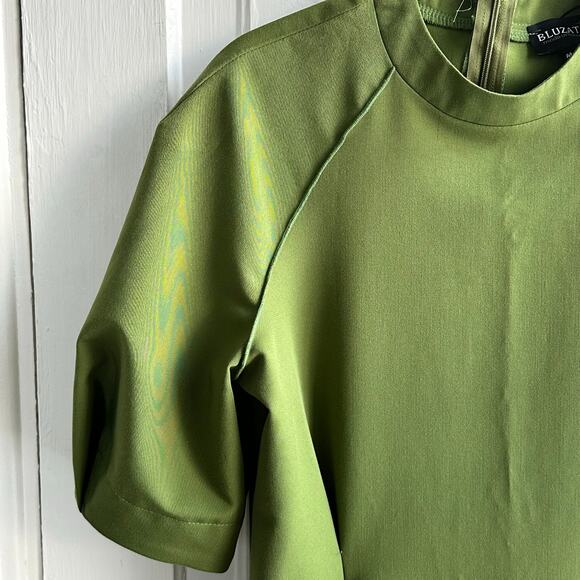 Bluzat Moda Urbana Dress Green Maxi Dress With Puff Sleeves NWOT - Picture 5 of 9